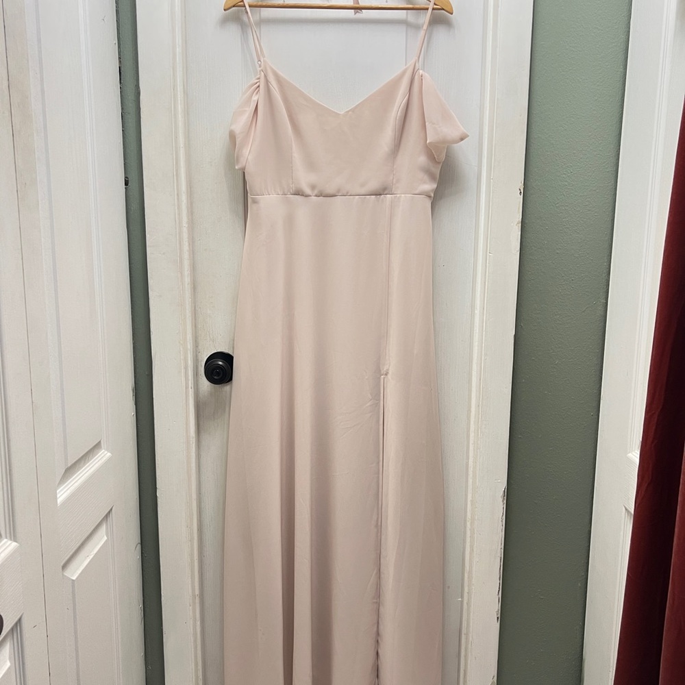 Champagne bridesmaid dress!